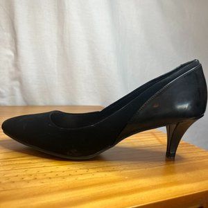 Womens Dexflex Comfort Pumps Size 9 Paten and suede